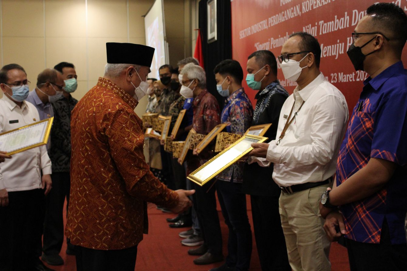 2021 : Kota Balikpapan menjadi Tuan Rumah Forum PD Sektor Indagkop dan UKM se-Kaltim