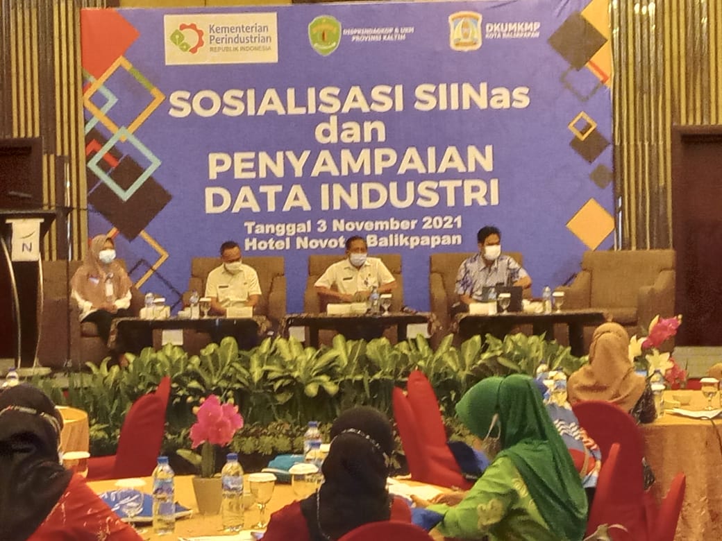 Sosialisasi Sistem Informasi Industri Nasional (SIINas) dan Penyampaian Data Industri