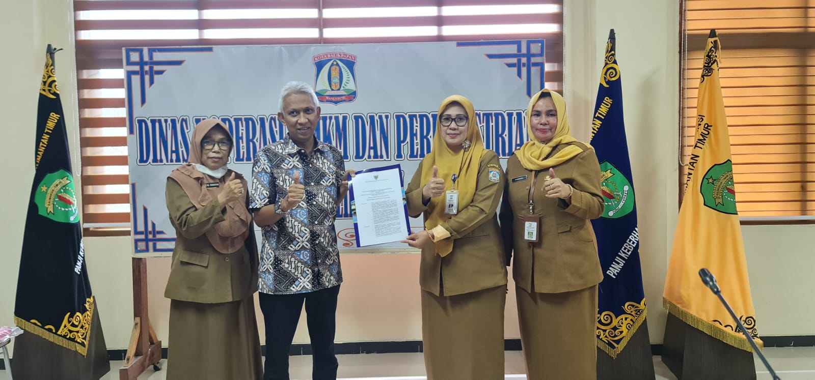 Penganugerahan IKM OVOP  2022 Kepada Bapak Nasaruddin Hamid 