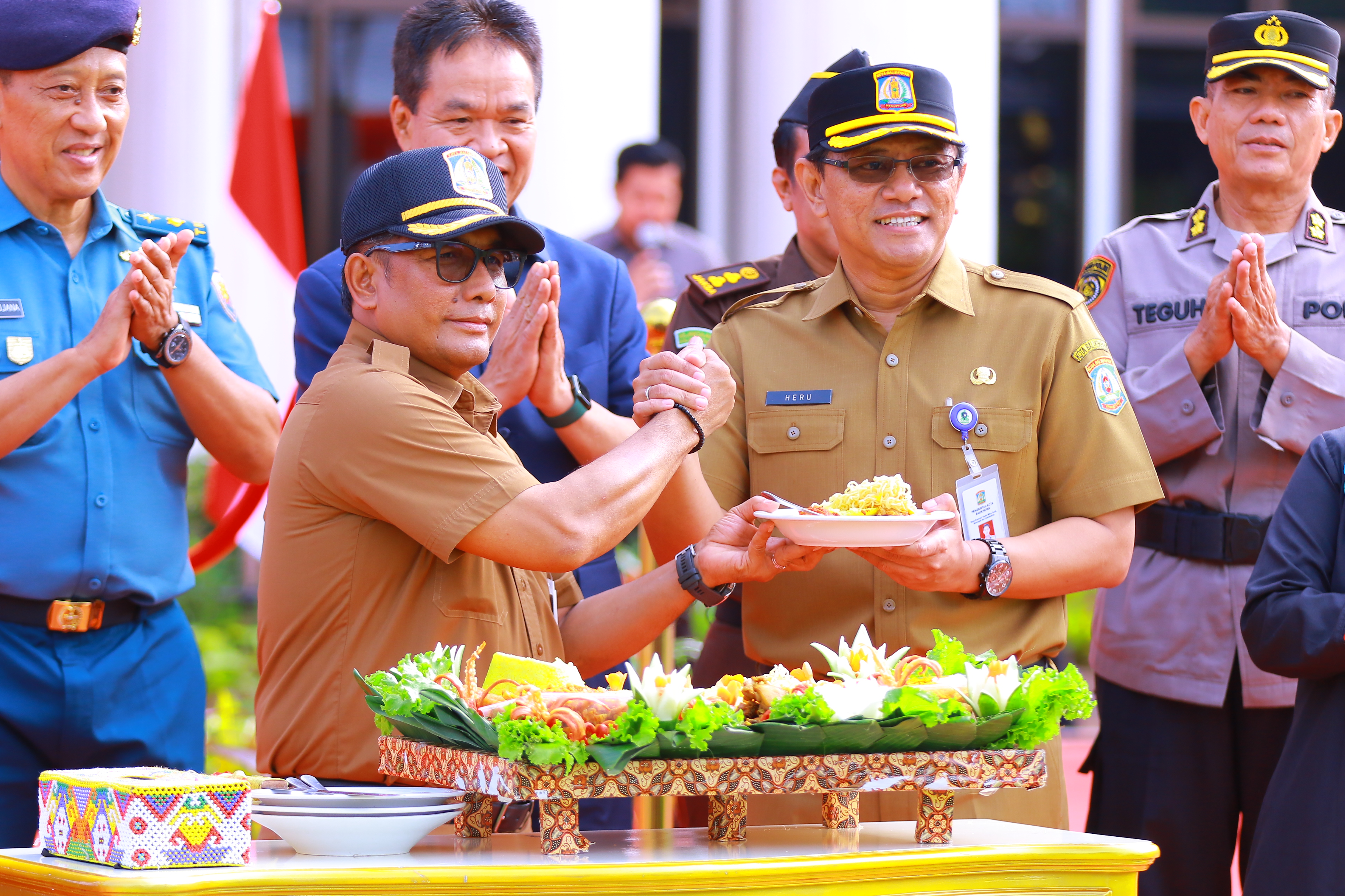 Perayaan Upacara Harkopnas ke-77 di Halaman Balaikota Balikpapan